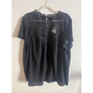 NWT Torrid Blouse Womens 1X Black‎ Short Sleeve Lace Chest Key Hole Back Top